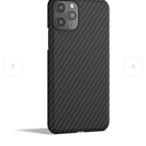 Carbon Fiber iPhone 11 Pro Case - Black